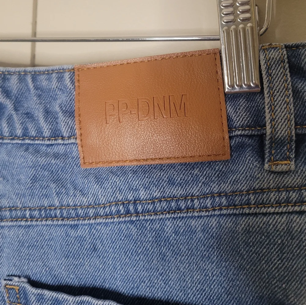 Princess Polly Denim Mini Skirt Size 8 Cargo Pockets Distressed Sexy Summer
